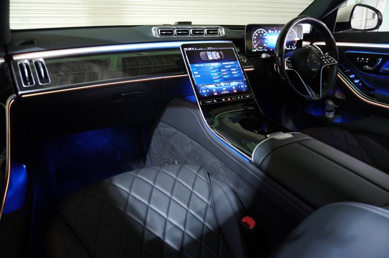 メルセデスベンツ Sクラス S400d 4MATIC AMGﾗｲﾝ ﾚｻﾞｰEXC&ﾚｰﾀﾞｰｾｰﾌﾃｨPKG　現行ﾓﾃﾞﾙ Pｽﾀ 黒革 ﾊﾟﾉﾗﾏSR MBUXﾅﾋﾞ TV 360ｶﾒﾗ ﾋｰﾀｰ&ｸｰﾗｰ ﾏｯｻｰｼﾞ ﾌﾞﾙﾒｽﾀｰ DIGITALﾗｲﾄ ﾍｯﾄﾞｱｯﾌﾟD 自動ﾄﾗﾝｸ AMGｴｱﾛ&20ｲﾝﾁAW　2年保証