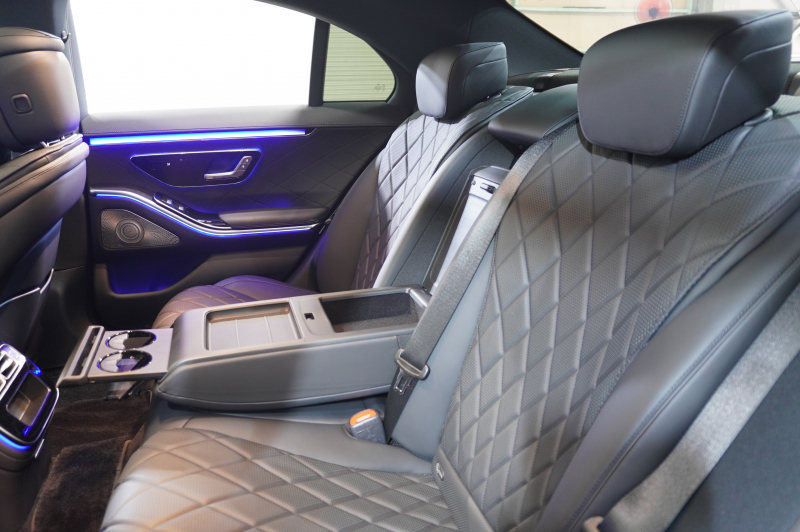 メルセデスベンツ Sクラス S400d 4MATIC AMGﾗｲﾝ ﾚｻﾞｰEXC&ﾚｰﾀﾞｰｾｰﾌﾃｨPKG　現行ﾓﾃﾞﾙ Pｽﾀ 黒革 ﾊﾟﾉﾗﾏSR MBUXﾅﾋﾞ TV 360ｶﾒﾗ ﾋｰﾀｰ&ｸｰﾗｰ ﾏｯｻｰｼﾞ ﾌﾞﾙﾒｽﾀｰ DIGITALﾗｲﾄ ﾍｯﾄﾞｱｯﾌﾟD 自動ﾄﾗﾝｸ AMGｴｱﾛ&20ｲﾝﾁAW　2年保証