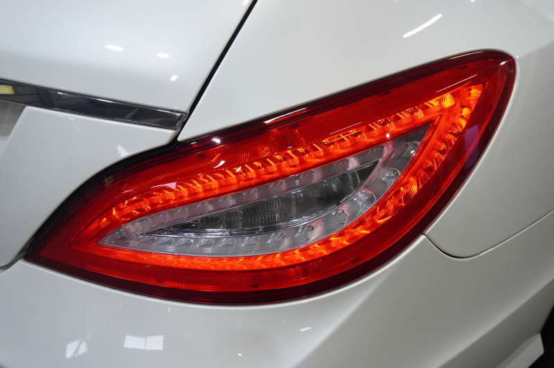 メルセデスベンツ CLS CLS350 ｼｭｰﾃｨﾝｸﾞﾌﾞﾚｰｸ AMGｽﾎﾟｰﾂ&ﾚｰﾀﾞｰｾｰﾌﾃｨPKG　1ｵｰﾅｰ Pｽﾀ 黒革 ｼｰﾄﾋｰﾀｰ SR ﾅﾋﾞTV Bｶﾒﾗ LEDﾍｯﾄﾞﾗｲﾄ ﾏﾙﾁｶﾗｰｱﾝﾋﾞｴﾝﾄ 自動Rｹﾞｰﾄ AMGｴｱﾛ&19AW　2年保証