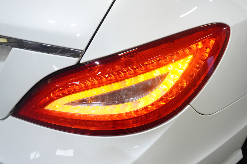 メルセデスベンツ CLS CLS350 ｼｭｰﾃｨﾝｸﾞﾌﾞﾚｰｸ AMGｽﾎﾟｰﾂ&ﾚｰﾀﾞｰｾｰﾌﾃｨPKG　1ｵｰﾅｰ Pｽﾀ 黒革 ｼｰﾄﾋｰﾀｰ SR ﾅﾋﾞTV Bｶﾒﾗ LEDﾍｯﾄﾞﾗｲﾄ ﾏﾙﾁｶﾗｰｱﾝﾋﾞｴﾝﾄ 自動Rｹﾞｰﾄ AMGｴｱﾛ&19AW　2年保証