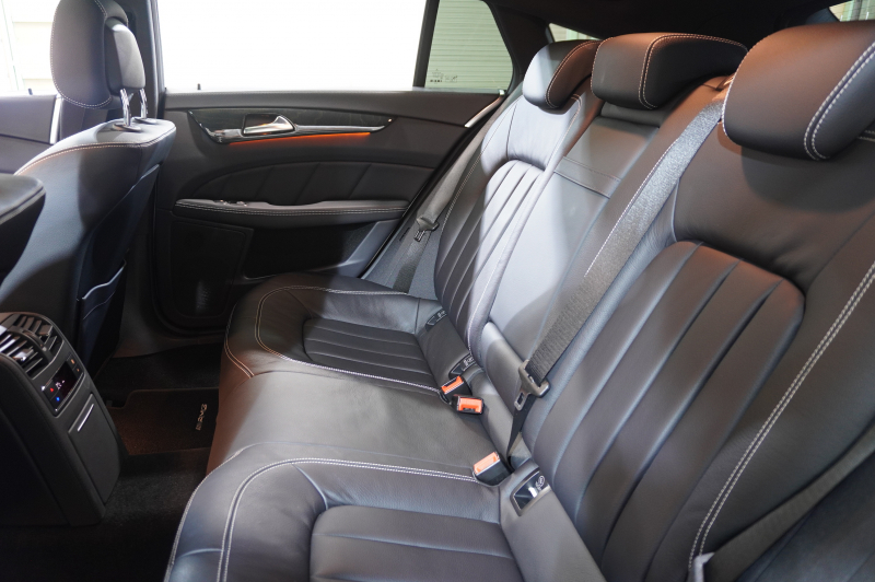 メルセデスベンツ CLS CLS350 ｼｭｰﾃｨﾝｸﾞﾌﾞﾚｰｸ AMGｽﾎﾟｰﾂ&ﾚｰﾀﾞｰｾｰﾌﾃｨPKG　1ｵｰﾅｰ Pｽﾀ 黒革 ｼｰﾄﾋｰﾀｰ SR ﾅﾋﾞTV Bｶﾒﾗ LEDﾍｯﾄﾞﾗｲﾄ ﾏﾙﾁｶﾗｰｱﾝﾋﾞｴﾝﾄ 自動Rｹﾞｰﾄ AMGｴｱﾛ&19AW　2年保証