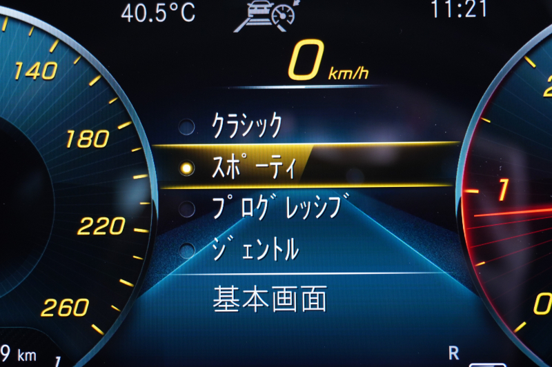 メルセデスベンツ Aクラス A200d AMGﾗｲﾝ AMGﾚｻﾞｰｴｸｽｸﾙｰｼﾌﾞ&ｱﾄﾞﾊﾞﾝｽﾄﾞ&ﾚｰﾀﾞｰｾｰﾌﾃｨPKG　MEｺﾈ 黒灰革 ﾊﾟﾉﾗﾏSR MBUXﾅﾋﾞTV 360ｶﾒﾗ ﾍｯﾄﾞｱｯﾌﾟD ADVｽﾋﾟｰｶｰ ﾊﾝｽﾞﾌﾘｰ ﾏﾙﾁﾋﾞｰﾑLEDﾗｲﾄ AMG18AW　2年保証