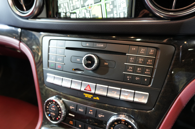 メルセデスベンツ SLクラス SL400 ﾚｰﾀﾞｰｾｰﾌﾃｨPKG　後期 1ｵｰﾅｰ 赤革 ｼｰﾄﾋｰﾀｰ ﾍﾞﾝﾁﾚｰﾀｰ ｴｱｽｶｰﾌ 純正ﾅﾋﾞ ﾌﾙｾｸﾞTV  ABCｻｽﾍﾟﾝｼｮﾝ  自動Rｹﾞｰﾄ LEDﾍｯﾄﾞﾗｲﾄ ACC AMGｴｱﾛ&19ｲﾝﾁAW 　2年保証