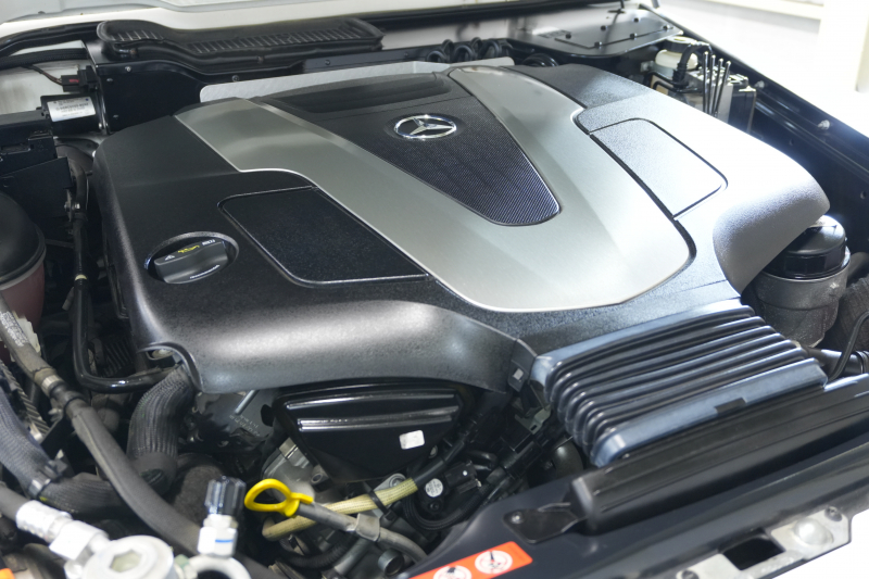 メルセデスベンツ Gクラス G350d ﾗｸﾞｼﾞｭｱﾘｰP　黒革 ｽﾗｲﾃﾞｨﾝｸﾞﾙｰﾌ ﾅﾋﾞTV Bｶﾒﾗ 全席ｼｰﾄﾋｰﾀｰ harman/kardonｻｳﾝﾄﾞ 　2年保証