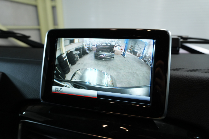 メルセデスベンツ Gクラス G350d ﾗｸﾞｼﾞｭｱﾘｰP　黒革 ｽﾗｲﾃﾞｨﾝｸﾞﾙｰﾌ ﾅﾋﾞTV Bｶﾒﾗ 全席ｼｰﾄﾋｰﾀｰ harman/kardonｻｳﾝﾄﾞ 　2年保証