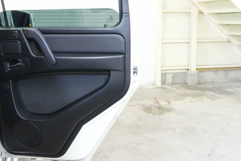 メルセデスベンツ Gクラス G350d ﾗｸﾞｼﾞｭｱﾘｰP　黒革 ｽﾗｲﾃﾞｨﾝｸﾞﾙｰﾌ ﾅﾋﾞTV Bｶﾒﾗ 全席ｼｰﾄﾋｰﾀｰ harman/kardonｻｳﾝﾄﾞ 　2年保証