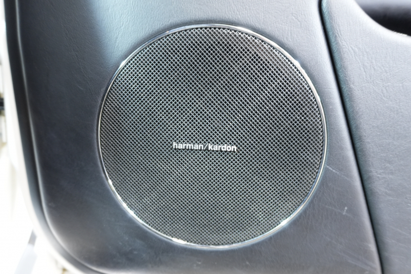 メルセデスベンツ Gクラス G350d ﾗｸﾞｼﾞｭｱﾘｰP　黒革 ｽﾗｲﾃﾞｨﾝｸﾞﾙｰﾌ ﾅﾋﾞTV Bｶﾒﾗ 全席ｼｰﾄﾋｰﾀｰ harman/kardonｻｳﾝﾄﾞ 　2年保証