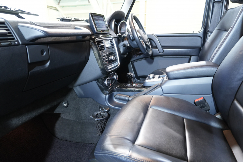 メルセデスベンツ Gクラス G350d ﾗｸﾞｼﾞｭｱﾘｰP　黒革 ｽﾗｲﾃﾞｨﾝｸﾞﾙｰﾌ ﾅﾋﾞTV Bｶﾒﾗ 全席ｼｰﾄﾋｰﾀｰ harman/kardonｻｳﾝﾄﾞ 　2年保証