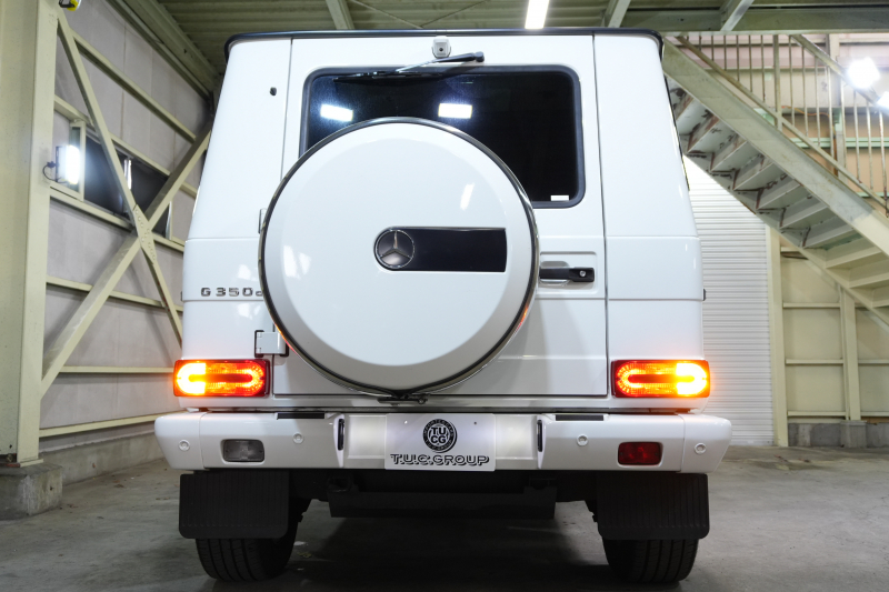 メルセデスベンツ Gクラス G350d ﾗｸﾞｼﾞｭｱﾘｰP　黒革 ｽﾗｲﾃﾞｨﾝｸﾞﾙｰﾌ ﾅﾋﾞTV Bｶﾒﾗ 全席ｼｰﾄﾋｰﾀｰ harman/kardonｻｳﾝﾄﾞ 　2年保証