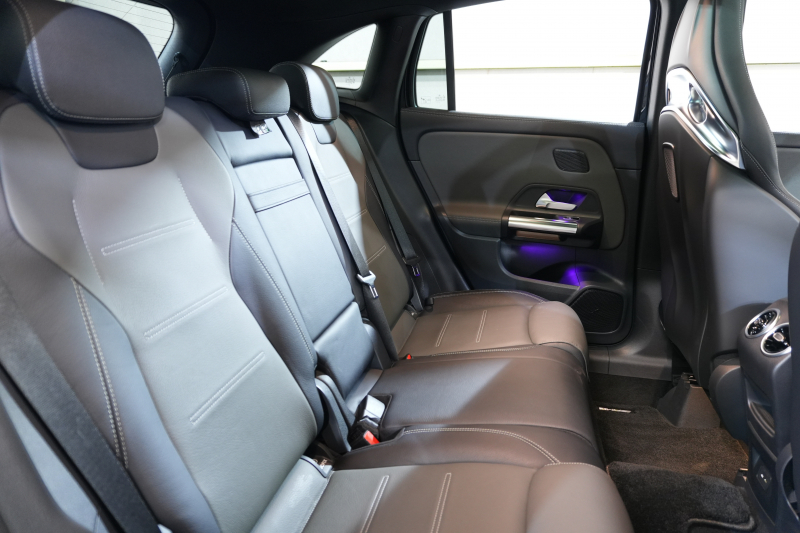 AMG GLA GLA45 4MATIC AMGｱﾄﾞﾊﾞﾝｽﾄﾞ& ﾊﾟﾌｫｰﾏﾝｽPKG　Meｺﾈ MBUX 黒/灰ｺﾝﾋﾞ革 ﾊﾟﾉﾗﾏSR ﾅﾋﾞTV  ｱﾄﾞﾊﾞﾝｽﾄﾞｻｳﾝﾄﾞ ﾍｯﾄﾞｱｯﾌﾟD 360ｶﾒﾗ ﾊﾟﾌｫｰﾏﾝｽｽﾃｱ 自動ﾄﾗﾝｸ ﾌｯﾄﾄﾗﾝｸOP LEDﾍｯﾄﾞﾗｲﾄ AMG20ｲﾝﾁAW　2年保証