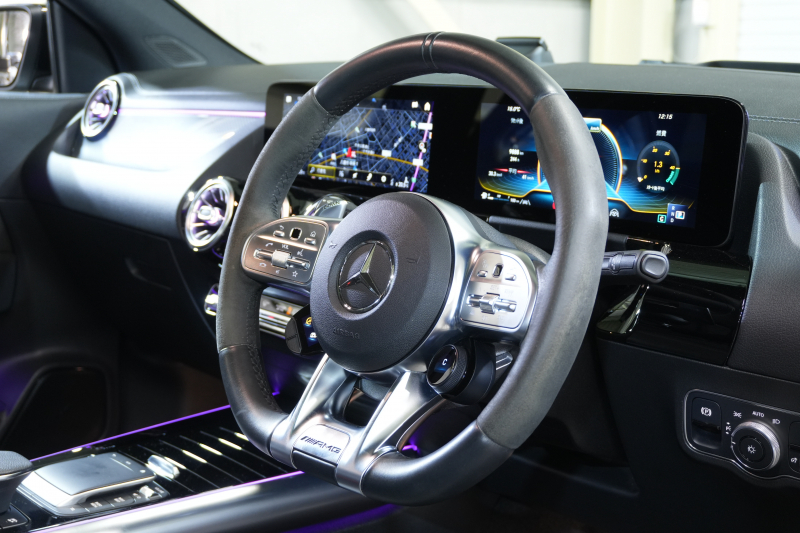 AMG GLA GLA45 4MATIC AMGｱﾄﾞﾊﾞﾝｽﾄﾞ& ﾊﾟﾌｫｰﾏﾝｽPKG　Meｺﾈ MBUX 黒/灰ｺﾝﾋﾞ革 ﾊﾟﾉﾗﾏSR ﾅﾋﾞTV  ｱﾄﾞﾊﾞﾝｽﾄﾞｻｳﾝﾄﾞ ﾍｯﾄﾞｱｯﾌﾟD 360ｶﾒﾗ ﾊﾟﾌｫｰﾏﾝｽｽﾃｱ 自動ﾄﾗﾝｸ ﾌｯﾄﾄﾗﾝｸOP LEDﾍｯﾄﾞﾗｲﾄ AMG20ｲﾝﾁAW　2年保証