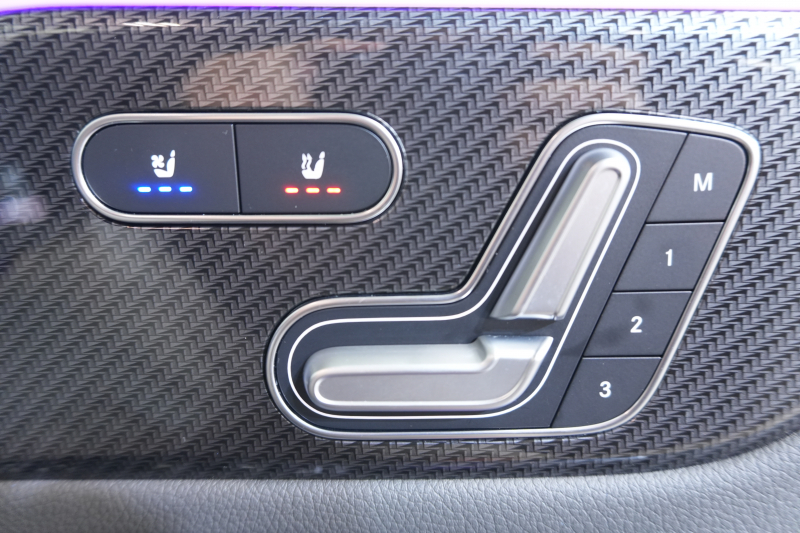 AMG GLA GLA45 4MATIC AMGｱﾄﾞﾊﾞﾝｽﾄﾞ& ﾊﾟﾌｫｰﾏﾝｽPKG　Meｺﾈ MBUX 黒/灰ｺﾝﾋﾞ革 ﾊﾟﾉﾗﾏSR ﾅﾋﾞTV  ｱﾄﾞﾊﾞﾝｽﾄﾞｻｳﾝﾄﾞ ﾍｯﾄﾞｱｯﾌﾟD 360ｶﾒﾗ ﾊﾟﾌｫｰﾏﾝｽｽﾃｱ 自動ﾄﾗﾝｸ ﾌｯﾄﾄﾗﾝｸOP LEDﾍｯﾄﾞﾗｲﾄ AMG20ｲﾝﾁAW　2年保証