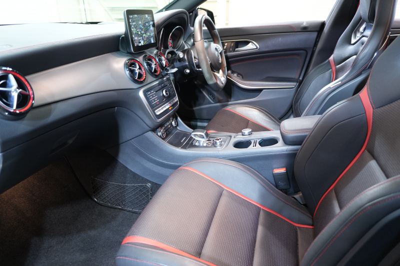 AMG CLAクラス CLA45 4MATIC ｼｭｰﾃｨﾝｸﾞﾌﾞﾚｰｸ AMGｱﾄﾞﾊﾞﾝｽﾄﾞP&ﾚｰﾀﾞｰｾｰﾌﾃｨPKG　後期 ｷｰﾚｽｺﾞｰ 黒革 ﾊﾟﾉﾗﾏSR ｼｰﾄﾋｰﾀｰ 純正ﾅﾋﾞTV CarPlay Bｶﾒﾗ PTS LEDﾍｯﾄﾞﾗｲﾄ 381ps AMG19AW　2年保証