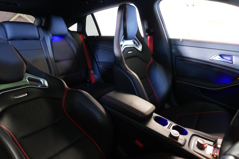 AMG CLAクラス CLA45 4MATIC ｼｭｰﾃｨﾝｸﾞﾌﾞﾚｰｸ AMGｱﾄﾞﾊﾞﾝｽﾄﾞP&ﾚｰﾀﾞｰｾｰﾌﾃｨPKG　後期 ｷｰﾚｽｺﾞｰ 黒革 ﾊﾟﾉﾗﾏSR ｼｰﾄﾋｰﾀｰ 純正ﾅﾋﾞTV CarPlay Bｶﾒﾗ PTS LEDﾍｯﾄﾞﾗｲﾄ 381ps AMG19AW　2年保証