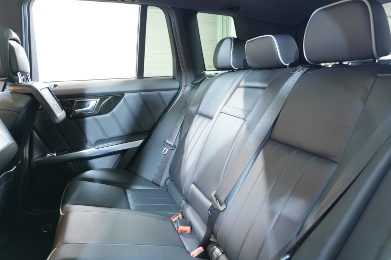 メルセデスベンツ GLKクラス GLK350 4MATIC AMGｴｸｽｸﾙｰｼﾌﾞ&ﾚｰﾀﾞｰｾｰﾌﾃｨP　後期ﾓﾃﾞﾙ 左H 黒革 ｼｰﾄﾋｰﾀｰ ﾊﾟﾉﾗﾏｻﾝﾙｰﾌ 純正ﾅﾋﾞ ﾌﾙｾｸﾞTV 360ｶﾒﾗ ｱﾙﾊﾟｲﾝﾘｱﾓﾆﾀｰ 自動Rｹﾞｰﾄ AMGｴｱﾛ&20ｲﾝﾁAW 2年保証