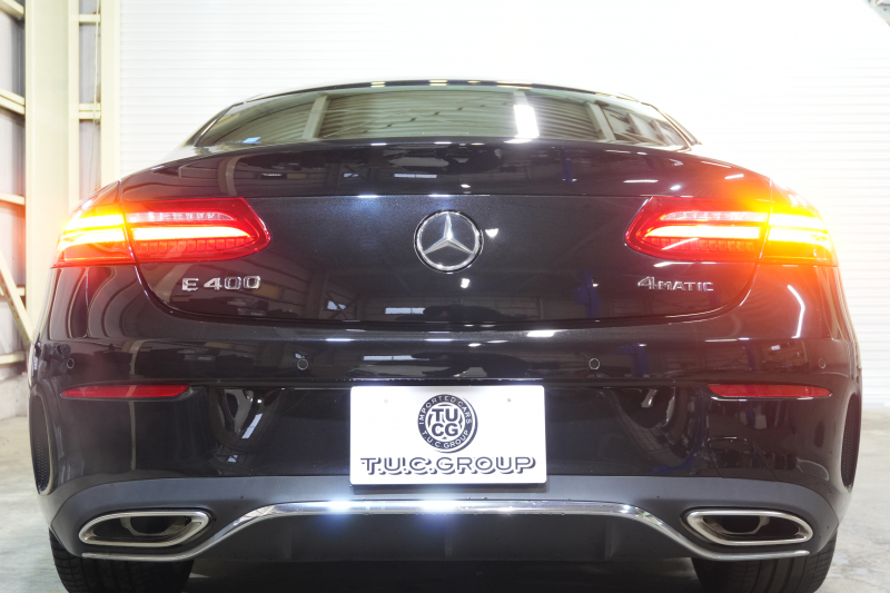 メルセデスベンツ Eクラス E400 4MATIC ｸｰﾍﾟ ｽﾎﾟｰﾂ ｴｸｽｸﾙｰｼﾌﾞ&ﾚｰﾀﾞｰSP　Pｽﾀ 黒赤革 ﾊﾟﾉﾗﾏSR  ﾋｰﾀｰ&ﾍﾞﾝﾁﾚｰﾀｰ ﾏｯｻｰｼﾞ ﾅﾋﾞTV 360ｶﾒﾗ ﾌﾞﾙﾒｽﾀ ﾏﾙﾁﾋﾞｰﾑLEDﾗｲﾄ ｴｱﾊﾞﾗﾝｽP AMG19AW　2年保証