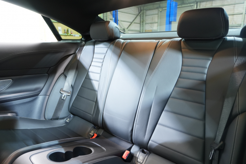 メルセデスベンツ Eクラス E400 4MATIC ｸｰﾍﾟ ｽﾎﾟｰﾂ ｴｸｽｸﾙｰｼﾌﾞ&ﾚｰﾀﾞｰSP　Pｽﾀ 黒赤革 ﾊﾟﾉﾗﾏSR  ﾋｰﾀｰ&ﾍﾞﾝﾁﾚｰﾀｰ ﾏｯｻｰｼﾞ ﾅﾋﾞTV 360ｶﾒﾗ ﾌﾞﾙﾒｽﾀ ﾏﾙﾁﾋﾞｰﾑLEDﾗｲﾄ ｴｱﾊﾞﾗﾝｽP AMG19AW　2年保証