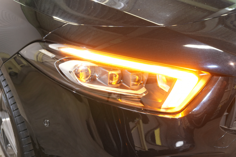 メルセデスベンツ Aクラス A180ｽﾀｲﾙ AMGﾗｲﾝ ﾚｻﾞｰEXC＆ﾅﾋﾞｹﾞｰｼｮﾝ&ｱﾄﾞﾊﾞﾝｽﾄﾞ＆ﾚｰﾀﾞｰｾｰﾌﾃｨPKG　黒赤革 ｼｰﾄﾋｰﾀｰ ﾊﾟﾉSR MBUXﾅﾋﾞ ﾌﾙｾｸﾞTV HUD 360ｶﾒﾗ PTS ﾏﾙﾁﾋﾞｰﾑLED ｱﾄﾞﾊﾞﾝｽﾄﾞｻｳﾝﾄﾞ ﾏﾙﾁｶﾗｰｱﾝﾋﾞｴﾝﾄ AMGｴｱﾛ＆18ｲﾝﾁAW　2年保証