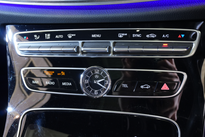 AMG CLSクラス CLS53 4MATIC+ ﾚｰﾀﾞｰSP ISG搭載　現行 中期 Pｽﾀ 黒革 ﾋｰﾀｰ&ｸｰﾗｰ ﾀﾞｲﾅﾐｯｸｼｰﾄ ｻﾝﾙｰﾌ ﾅﾋﾞTV 360ｶﾒﾗ ﾌﾞﾙﾒｽﾀｰ HUD 自動ﾄﾗﾝｸ ﾌｯﾄｵｰﾌﾟﾅｰ ｴｱﾊﾞﾗﾝｽP ﾏﾙﾁﾋﾞｰﾑLED　2年保証付