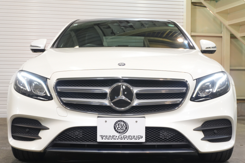 メルセデスベンツ Eクラス E200 AVG ｽﾎﾟｰﾂ ﾚｻﾞｰEXC& ﾚｰﾀﾞｰｾｰﾌﾃｨPKG　黒革 ｻﾝﾙｰﾌ ｼｰﾄﾋｰﾀｰ 純正ﾅﾋﾞ ﾌﾙｾｸﾞTV 360ｶﾒﾗ ﾌﾞﾙﾒｽﾀｰ CarPlay ﾏﾙﾁﾋﾞｰﾑLED ﾏﾙﾁｶﾗｰｱﾝﾋﾞｴﾝﾄﾗｲﾄ 自動Rｹﾞｰﾄ AMGｴｱﾛ&19ｲﾝﾁAW 　2年保証