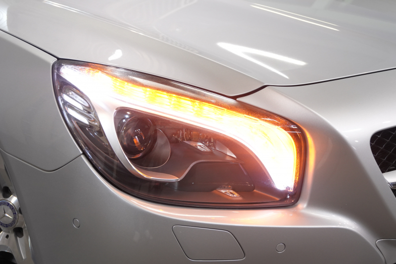 メルセデスベンツ SLクラス SL350 ﾌﾞﾙｰｴﾌｨｼｪﾝｼｰ AMGｽﾎﾟｰﾂ&ﾚｰﾀﾞｰｾｰﾌﾃｨPKG　黒革 ｼｰﾄﾋｰﾀｰ ｴｱｽｶｰﾌ ABCｻｽ 純正ﾅﾋﾞ ﾌﾙｾｸﾞTV Bｶﾒﾗ ﾏｼﾞｯｸｽｶｲﾙｰﾌ ACC 自動Rゲート/ﾊﾝｽﾞﾌﾘｰA  AMGｴｱﾛ＆19ｲﾝﾁAW　2年保証