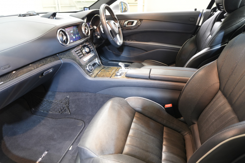 メルセデスベンツ SLクラス SL350 ﾌﾞﾙｰｴﾌｨｼｪﾝｼｰ AMGｽﾎﾟｰﾂ&ﾚｰﾀﾞｰｾｰﾌﾃｨPKG　黒革 ｼｰﾄﾋｰﾀｰ ｴｱｽｶｰﾌ ABCｻｽ 純正ﾅﾋﾞ ﾌﾙｾｸﾞTV Bｶﾒﾗ ﾏｼﾞｯｸｽｶｲﾙｰﾌ ACC 自動Rゲート/ﾊﾝｽﾞﾌﾘｰA  AMGｴｱﾛ＆19ｲﾝﾁAW　2年保証