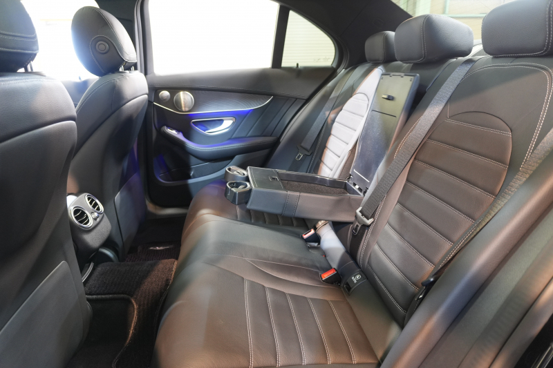 AMG Cクラス C43 4MATIC ｴｸｽｸﾙｰｼﾌﾞ ﾚｰﾀﾞｰSP 後期 黒革 ｼｰﾄﾋｰﾀｰ ﾊﾟﾉﾗﾏSR 純正ﾅﾋﾞ ﾌﾙｾｸﾞTV CarPlay ﾍｯﾄﾞｱｯﾌﾟD ﾌﾞﾙﾒｽﾀｰ Bｶﾒﾗ 自動ﾄﾗﾝｸ&ﾊﾝｽﾞﾌﾘｰA ｴｱﾊﾞﾗﾝｽPKG 19ｲﾝﾁAW　2年保証