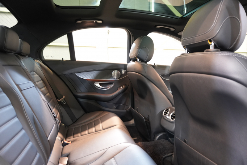 メルセデスベンツ Cクラス C250ｽﾎﾟｰﾂ ﾚｻﾞｰｴｸｽｸﾙｰｼﾌﾞ&ﾌﾟﾚﾐｱﾑｱﾝﾄﾞﾚｰﾀﾞｰｾｰﾌﾃｨPKG　黒革 ｼｰﾄﾋｰﾀｰ ﾊﾟﾉﾗﾏSR HDDﾅﾋﾞ 純正ﾅﾋﾞ ﾌﾙｾｸﾞTV BT ﾌﾞﾙﾒｽﾀｰ HUD Bｶﾒﾗ LEDﾍｯﾄﾞ 自動Rｹﾞｰﾄ/ﾊﾝｽﾞﾌﾘｰA ｴｱﾊﾞﾗﾝｽPKG AMGｴｱﾛ&19ｲﾝﾁAW　2年保証