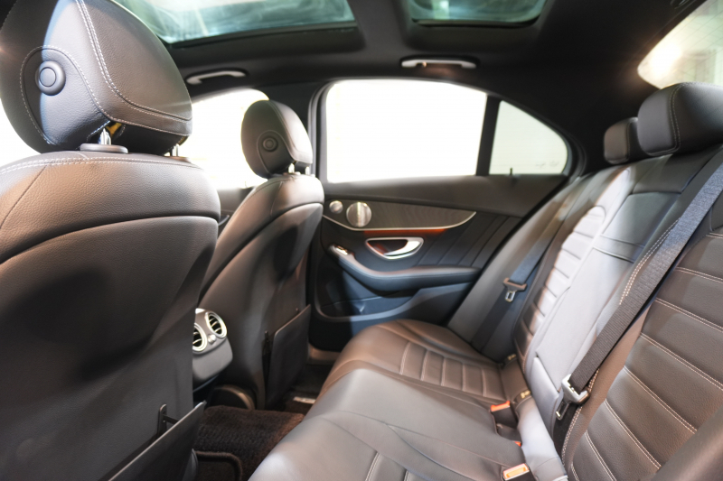 メルセデスベンツ Cクラス C250ｽﾎﾟｰﾂ ﾚｻﾞｰｴｸｽｸﾙｰｼﾌﾞ&ﾌﾟﾚﾐｱﾑｱﾝﾄﾞﾚｰﾀﾞｰｾｰﾌﾃｨPKG　黒革 ｼｰﾄﾋｰﾀｰ ﾊﾟﾉﾗﾏSR HDDﾅﾋﾞ 純正ﾅﾋﾞ ﾌﾙｾｸﾞTV BT ﾌﾞﾙﾒｽﾀｰ HUD Bｶﾒﾗ LEDﾍｯﾄﾞ 自動Rｹﾞｰﾄ/ﾊﾝｽﾞﾌﾘｰA ｴｱﾊﾞﾗﾝｽPKG AMGｴｱﾛ&19ｲﾝﾁAW　2年保証