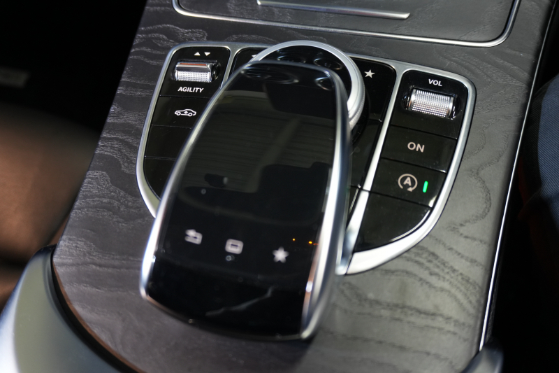 メルセデスベンツ Cクラス C250ｽﾎﾟｰﾂ ﾚｻﾞｰｴｸｽｸﾙｰｼﾌﾞ&ﾌﾟﾚﾐｱﾑｱﾝﾄﾞﾚｰﾀﾞｰｾｰﾌﾃｨPKG　黒革 ｼｰﾄﾋｰﾀｰ ﾊﾟﾉﾗﾏSR HDDﾅﾋﾞ 純正ﾅﾋﾞ ﾌﾙｾｸﾞTV BT ﾌﾞﾙﾒｽﾀｰ HUD Bｶﾒﾗ LEDﾍｯﾄﾞ 自動Rｹﾞｰﾄ/ﾊﾝｽﾞﾌﾘｰA ｴｱﾊﾞﾗﾝｽPKG AMGｴｱﾛ&19ｲﾝﾁAW　2年保証