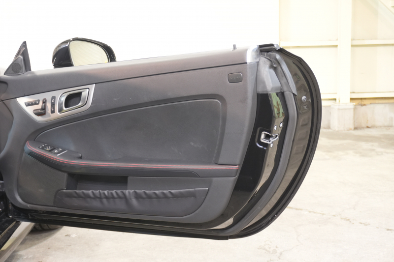 メルセデスベンツ SLKクラス SLK200 ｴｸｽｸﾙｰｼﾌﾞ ﾚｰﾀﾞｰSP　黒革 ｼｰﾄﾋｰﾀｰ ｴｱｽｶｰﾌ 純正ﾅﾋﾞ ﾌﾙｾｸﾞTV MBﾛｺﾞﾌﾞﾚｰｷ ｷｰﾚｽ ｷｾﾉﾝ  AMGｴｱﾛ&18ｲﾝﾁAW 　2年保証
