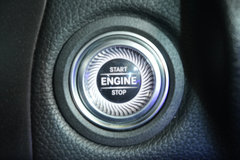 メルセデスベンツ GLC GLC220d 4MATIC AMGﾗｲﾝ ﾚｻﾞｰEXC&ﾚｰﾀﾞｰSP　後期ﾓﾃﾞﾙ 黒革 ｼｰﾄﾋｰﾀｰ&ｸｰﾗｰ MBUXﾅﾋﾞ ﾌﾙｾｸﾞTV ﾍｯﾄﾞｱｯﾌﾟD 360ｶﾒﾗ ﾌﾞﾙﾒｽﾀｰ ﾏﾙﾁﾋﾞｰﾑLED 自動Rｹﾞｰﾄ&ﾊﾝｽﾞﾌﾘｰA AMGｴｱﾛ&19ｲﾝﾁAW　2年保証