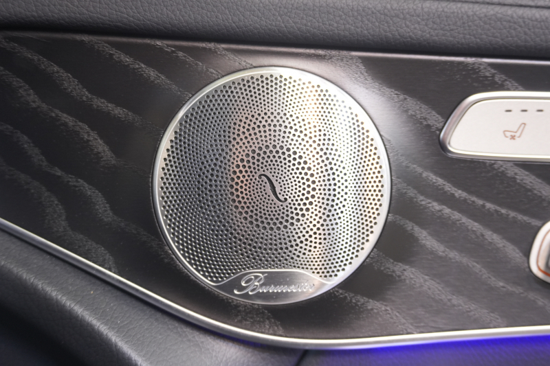 メルセデスベンツ GLC GLC220d 4MATIC AMGﾗｲﾝ ﾚｻﾞｰEXC&ﾚｰﾀﾞｰSP　後期ﾓﾃﾞﾙ 黒革 ｼｰﾄﾋｰﾀｰ&ｸｰﾗｰ MBUXﾅﾋﾞ ﾌﾙｾｸﾞTV ﾍｯﾄﾞｱｯﾌﾟD 360ｶﾒﾗ ﾌﾞﾙﾒｽﾀｰ ﾏﾙﾁﾋﾞｰﾑLED 自動Rｹﾞｰﾄ&ﾊﾝｽﾞﾌﾘｰA AMGｴｱﾛ&19ｲﾝﾁAW　2年保証