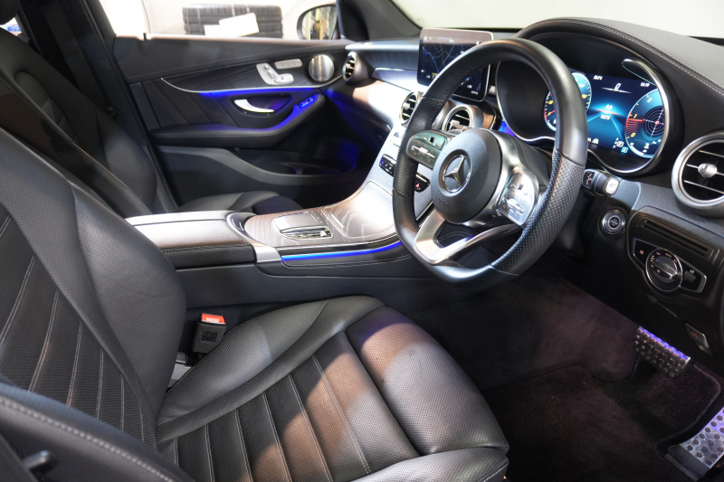 メルセデスベンツ GLC GLC220d 4MATIC AMGﾗｲﾝ ﾚｻﾞｰEXC&ﾚｰﾀﾞｰSP　後期ﾓﾃﾞﾙ 黒革 ｼｰﾄﾋｰﾀｰ&ｸｰﾗｰ MBUXﾅﾋﾞ ﾌﾙｾｸﾞTV ﾍｯﾄﾞｱｯﾌﾟD 360ｶﾒﾗ ﾌﾞﾙﾒｽﾀｰ ﾏﾙﾁﾋﾞｰﾑLED 自動Rｹﾞｰﾄ&ﾊﾝｽﾞﾌﾘｰA AMGｴｱﾛ&19ｲﾝﾁAW　2年保証