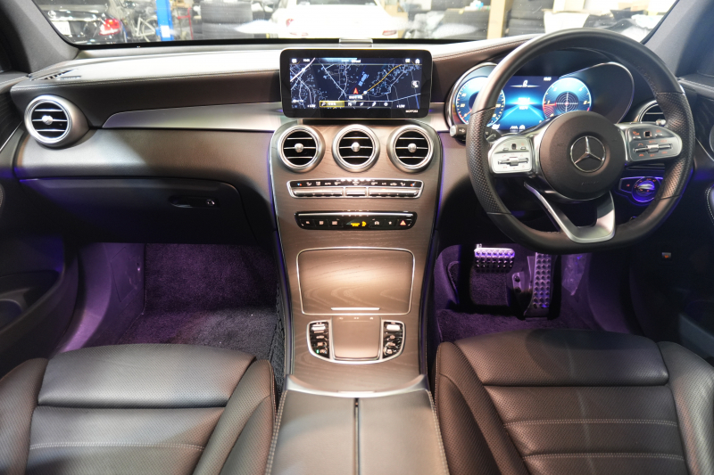 メルセデスベンツ GLC GLC220d 4MATIC AMGﾗｲﾝ ﾚｻﾞｰEXC&ﾚｰﾀﾞｰSP　後期ﾓﾃﾞﾙ 黒革 ｼｰﾄﾋｰﾀｰ&ｸｰﾗｰ MBUXﾅﾋﾞ ﾌﾙｾｸﾞTV ﾍｯﾄﾞｱｯﾌﾟD 360ｶﾒﾗ ﾌﾞﾙﾒｽﾀｰ ﾏﾙﾁﾋﾞｰﾑLED 自動Rｹﾞｰﾄ&ﾊﾝｽﾞﾌﾘｰA AMGｴｱﾛ&19ｲﾝﾁAW　2年保証