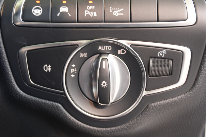 メルセデスベンツ Cクラス C200 ﾜｺﾞﾝ ﾛｰﾚｳｽED ｽﾎﾟｰﾂﾌﾟﾗｽ&ﾚｰﾀﾞｰｾｰﾌﾃｨPKG　後期 黒革 ｼｰﾄﾋｰﾀｰ 純正ﾅﾋﾞ ﾌﾙｾｸﾞTV CarPlay ﾍｯﾄﾞｱｯﾌﾟD Bｶﾒﾗ ﾏﾙﾁﾋﾞｰﾑLED ﾜｲﾔﾚｽﾁｬｰｼﾞﾝｸﾞ AMGｴｱﾛ&18ｲﾝﾁAW　2年保証