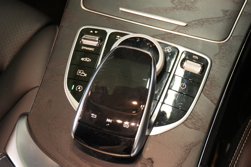 メルセデスベンツ Cクラス C200 ﾜｺﾞﾝ ﾛｰﾚｳｽED ｽﾎﾟｰﾂﾌﾟﾗｽ&ﾚｰﾀﾞｰｾｰﾌﾃｨPKG　後期 黒革 ｼｰﾄﾋｰﾀｰ 純正ﾅﾋﾞ ﾌﾙｾｸﾞTV CarPlay ﾍｯﾄﾞｱｯﾌﾟD Bｶﾒﾗ ﾏﾙﾁﾋﾞｰﾑLED ﾜｲﾔﾚｽﾁｬｰｼﾞﾝｸﾞ AMGｴｱﾛ&18ｲﾝﾁAW　2年保証