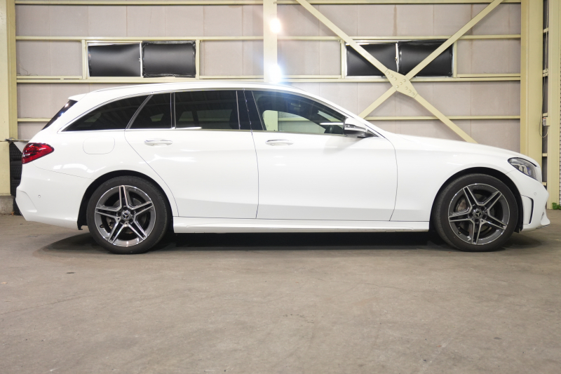 メルセデスベンツ Cクラス C200 ﾜｺﾞﾝ ﾛｰﾚｳｽED ｽﾎﾟｰﾂﾌﾟﾗｽ&ﾚｰﾀﾞｰｾｰﾌﾃｨPKG　後期 黒革 ｼｰﾄﾋｰﾀｰ 純正ﾅﾋﾞ ﾌﾙｾｸﾞTV CarPlay ﾍｯﾄﾞｱｯﾌﾟD Bｶﾒﾗ ﾏﾙﾁﾋﾞｰﾑLED ﾜｲﾔﾚｽﾁｬｰｼﾞﾝｸﾞ AMGｴｱﾛ&18ｲﾝﾁAW　2年保証