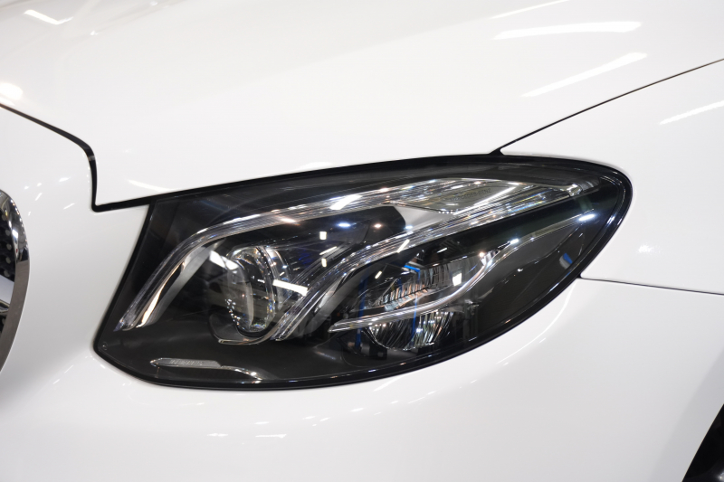 メルセデスベンツ Eクラス E200ｸｰﾍﾟ ｽﾎﾟｰﾂ ﾚｻﾞｰ&ﾚｰﾀﾞｰｾｰﾌﾃｨPKG　中期 黒革 ｼｰﾄﾋｰﾀｰ ﾊﾟﾉﾗﾏSR 純正ﾅﾋﾞTV ﾌﾞﾙﾒｽﾀｰ HUD 360ｶﾒﾗ PTS ﾏﾙﾁﾋﾞｰﾑLED ｴｱﾊﾞﾗﾝｽPKG AMGｴｱﾛ&19AW　2年保証