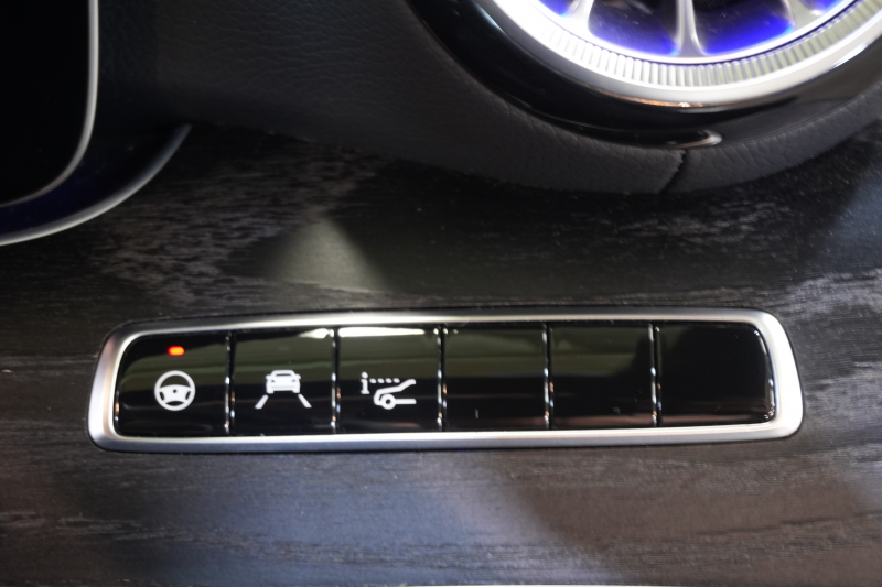 メルセデスベンツ Eクラス E200ｸｰﾍﾟ ｽﾎﾟｰﾂ ﾚｻﾞｰ&ﾚｰﾀﾞｰｾｰﾌﾃｨPKG　中期 黒革 ｼｰﾄﾋｰﾀｰ ﾊﾟﾉﾗﾏSR 純正ﾅﾋﾞTV ﾌﾞﾙﾒｽﾀｰ HUD 360ｶﾒﾗ PTS ﾏﾙﾁﾋﾞｰﾑLED ｴｱﾊﾞﾗﾝｽPKG AMGｴｱﾛ&19AW　2年保証