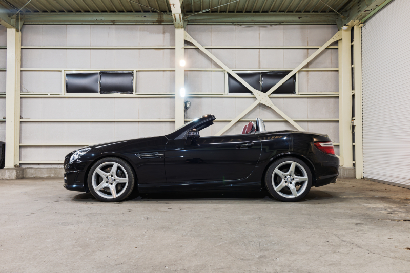 メルセデスベンツ SLKクラス SLK350 BL-EF AMGｽﾎﾟｰﾂ&ﾅｯﾊﾟﾌﾙﾚｻﾞｰPKG　赤ﾅｯﾊﾟ革 ｼｰﾄﾋｰﾀｰ ｴｱｽｶｰﾌ 純正ﾅﾋﾞ ﾌﾙｾｸﾞTV 専用ﾃﾞｻﾞｲﾝｷｾﾉﾝﾍｯﾄﾞ ﾀﾞｯｼｭﾎﾞｰﾄﾞｸﾛｯｸ ｱﾝﾋﾞｴﾝﾄﾗｲﾄ AMGｴｱﾛ&18ｲﾝﾁAW　2年保証
