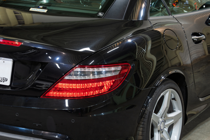 メルセデスベンツ SLKクラス SLK350 BL-EF AMGｽﾎﾟｰﾂ&ﾅｯﾊﾟﾌﾙﾚｻﾞｰPKG　赤ﾅｯﾊﾟ革 ｼｰﾄﾋｰﾀｰ ｴｱｽｶｰﾌ 純正ﾅﾋﾞ ﾌﾙｾｸﾞTV 専用ﾃﾞｻﾞｲﾝｷｾﾉﾝﾍｯﾄﾞ ﾀﾞｯｼｭﾎﾞｰﾄﾞｸﾛｯｸ ｱﾝﾋﾞｴﾝﾄﾗｲﾄ AMGｴｱﾛ&18ｲﾝﾁAW　2年保証