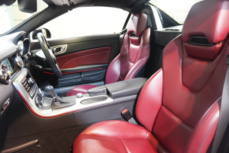 メルセデスベンツ SLKクラス SLK350 BL-EF AMGｽﾎﾟｰﾂ&ﾅｯﾊﾟﾌﾙﾚｻﾞｰPKG　赤ﾅｯﾊﾟ革 ｼｰﾄﾋｰﾀｰ ｴｱｽｶｰﾌ 純正ﾅﾋﾞ ﾌﾙｾｸﾞTV 専用ﾃﾞｻﾞｲﾝｷｾﾉﾝﾍｯﾄﾞ ﾀﾞｯｼｭﾎﾞｰﾄﾞｸﾛｯｸ ｱﾝﾋﾞｴﾝﾄﾗｲﾄ AMGｴｱﾛ&18ｲﾝﾁAW　2年保証