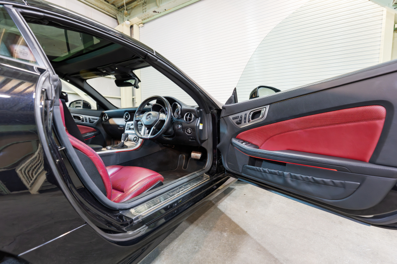 メルセデスベンツ SLKクラス SLK350 BL-EF AMGｽﾎﾟｰﾂ&ﾅｯﾊﾟﾌﾙﾚｻﾞｰPKG　赤ﾅｯﾊﾟ革 ｼｰﾄﾋｰﾀｰ ｴｱｽｶｰﾌ 純正ﾅﾋﾞ ﾌﾙｾｸﾞTV 専用ﾃﾞｻﾞｲﾝｷｾﾉﾝﾍｯﾄﾞ ﾀﾞｯｼｭﾎﾞｰﾄﾞｸﾛｯｸ ｱﾝﾋﾞｴﾝﾄﾗｲﾄ AMGｴｱﾛ&18ｲﾝﾁAW　2年保証