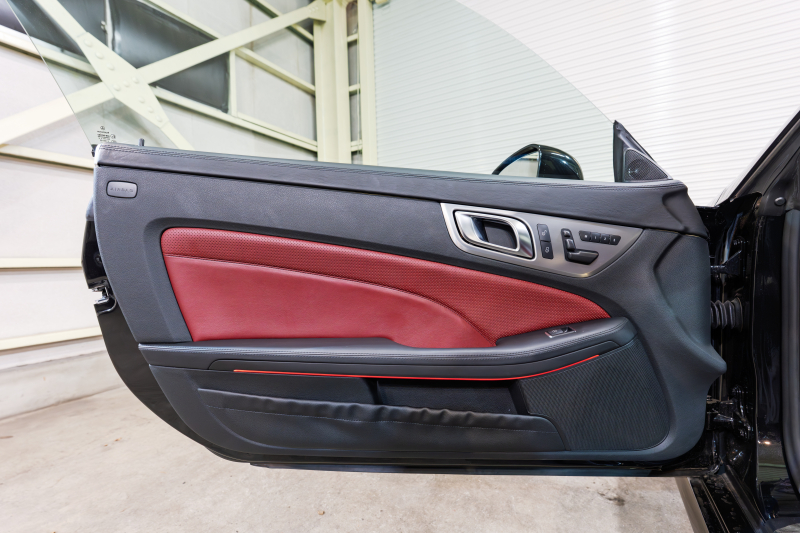 メルセデスベンツ SLKクラス SLK350 BL-EF AMGｽﾎﾟｰﾂ&ﾅｯﾊﾟﾌﾙﾚｻﾞｰPKG　赤ﾅｯﾊﾟ革 ｼｰﾄﾋｰﾀｰ ｴｱｽｶｰﾌ 純正ﾅﾋﾞ ﾌﾙｾｸﾞTV 専用ﾃﾞｻﾞｲﾝｷｾﾉﾝﾍｯﾄﾞ ﾀﾞｯｼｭﾎﾞｰﾄﾞｸﾛｯｸ ｱﾝﾋﾞｴﾝﾄﾗｲﾄ AMGｴｱﾛ&18ｲﾝﾁAW　2年保証