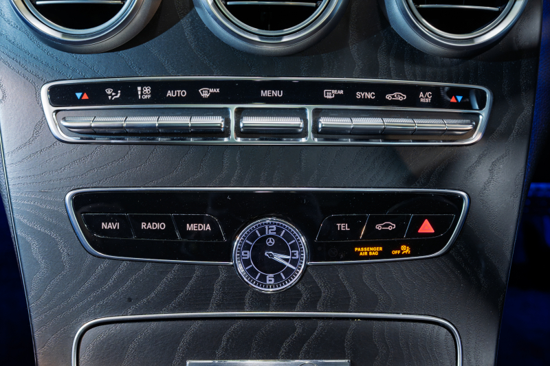 メルセデスベンツ Cクラス C220d ﾛｰﾚｳｽED ﾚｻﾞｰEXC ｽﾎﾟｰﾂﾌﾟﾗｽ&ﾚｰﾀﾞｰｾｰﾌﾃｨPKG　後期 1ｵｰﾅｰ 特別仕様 黒革 ﾋｰﾀｰ&ｸｰﾗｰ ﾊﾟﾉﾗﾏSR 純正ﾅﾋﾞ ﾌﾙｾｸﾞTV 360ｶﾒﾗ ﾌﾞﾙﾒｽﾀｰ ﾏﾙﾁﾋﾞｰﾑLEDﾗｲﾄ HUD 自動ﾄﾗﾝｸ ﾌｯﾄｵｰﾌﾟﾅｰ ｴｱｻｽ AMGｴｱﾛ&18AW　2年保証