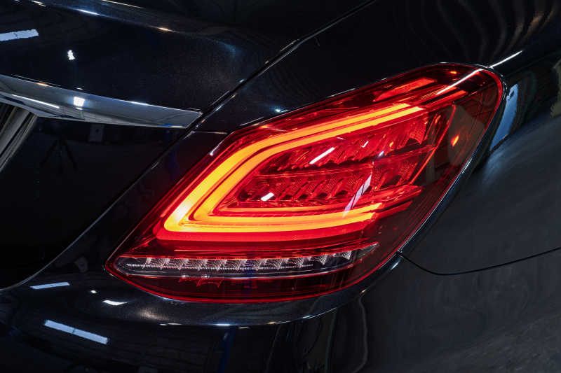 メルセデスベンツ Cクラス C220d ﾛｰﾚｳｽED ﾚｻﾞｰEXC ｽﾎﾟｰﾂﾌﾟﾗｽ&ﾚｰﾀﾞｰｾｰﾌﾃｨPKG　後期 1ｵｰﾅｰ 特別仕様 黒革 ﾋｰﾀｰ&ｸｰﾗｰ ﾊﾟﾉﾗﾏSR 純正ﾅﾋﾞ ﾌﾙｾｸﾞTV 360ｶﾒﾗ ﾌﾞﾙﾒｽﾀｰ ﾏﾙﾁﾋﾞｰﾑLEDﾗｲﾄ HUD 自動ﾄﾗﾝｸ ﾌｯﾄｵｰﾌﾟﾅｰ ｴｱｻｽ AMGｴｱﾛ&18AW　2年保証