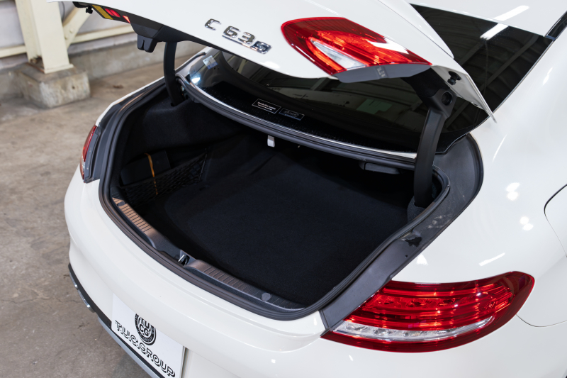 AMG Cクラス C63S ｸｰﾍﾟ ﾚｰﾀﾞｰSP　黒革 ｼｰﾄﾋｰﾀｰ 純正ﾅﾋﾞ ﾌﾙｾｸﾞTV ﾌﾞﾙﾒｽﾀｰ ﾏﾙﾁｶﾗｰｱﾝﾋﾞｴﾝﾄﾗｲﾄ ﾊﾟﾌｫｰﾏﾝｽｴｸﾞｿﾞｰｽﾄ AMGｴｱﾛ&19ｲﾝﾁAW　2年保証