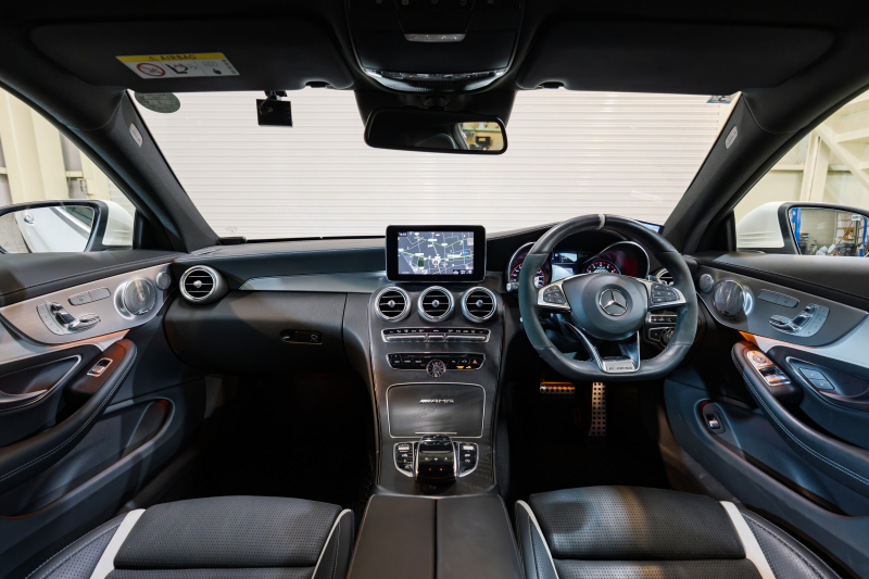 AMG Cクラス C63S ｸｰﾍﾟ ﾚｰﾀﾞｰSP　黒革 ｼｰﾄﾋｰﾀｰ 純正ﾅﾋﾞ ﾌﾙｾｸﾞTV ﾌﾞﾙﾒｽﾀｰ ﾏﾙﾁｶﾗｰｱﾝﾋﾞｴﾝﾄﾗｲﾄ ﾊﾟﾌｫｰﾏﾝｽｴｸﾞｿﾞｰｽﾄ AMGｴｱﾛ&19ｲﾝﾁAW　2年保証