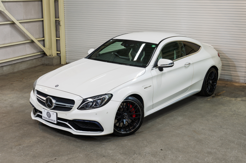 AMG Cクラス C63S ｸｰﾍﾟ ﾚｰﾀﾞｰSP　黒革 ｼｰﾄﾋｰﾀｰ 純正ﾅﾋﾞ ﾌﾙｾｸﾞTV ﾌﾞﾙﾒｽﾀｰ ﾏﾙﾁｶﾗｰｱﾝﾋﾞｴﾝﾄﾗｲﾄ ﾊﾟﾌｫｰﾏﾝｽｴｸﾞｿﾞｰｽﾄ AMGｴｱﾛ&19ｲﾝﾁAW　2年保証